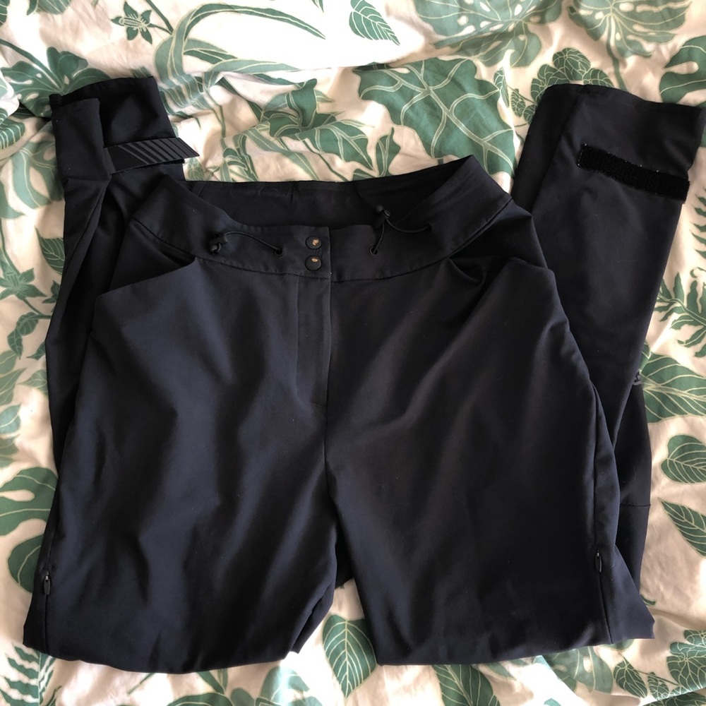 Gymshark Venture Joggers